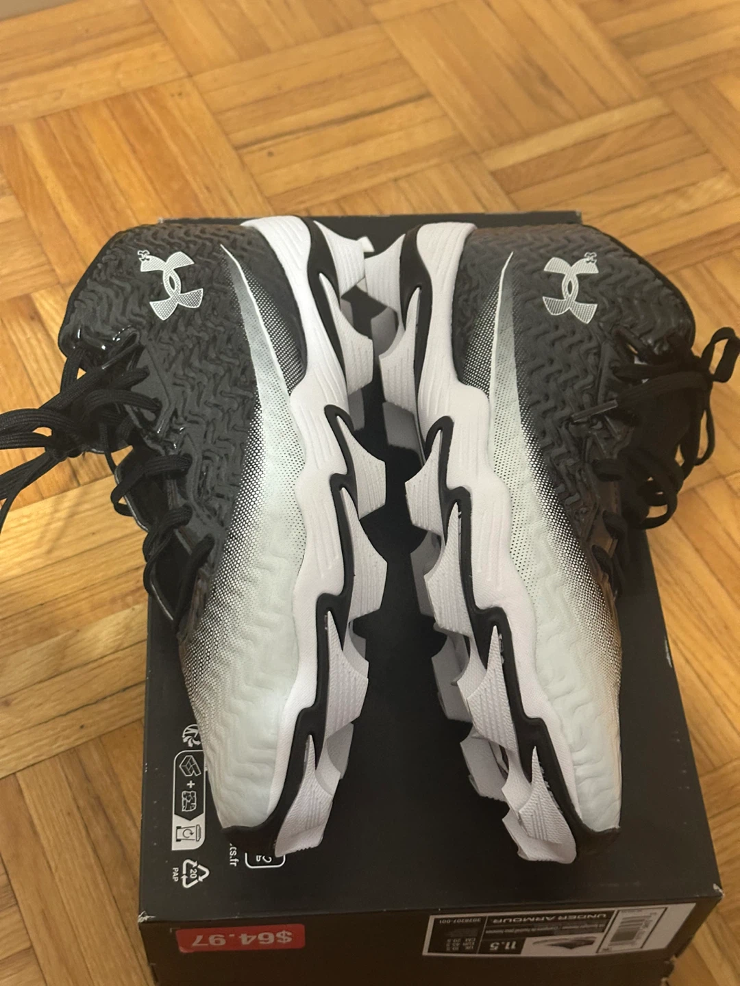 Under Armour football cleats size 11.5