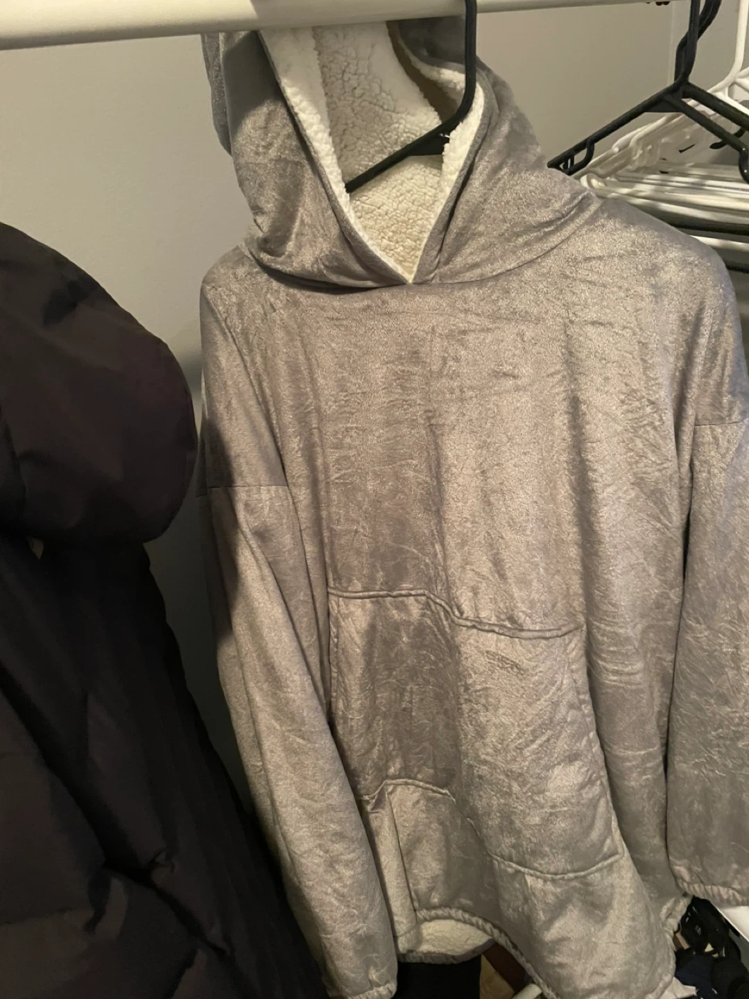 Grey Sherpa Lined Hooded Blanket