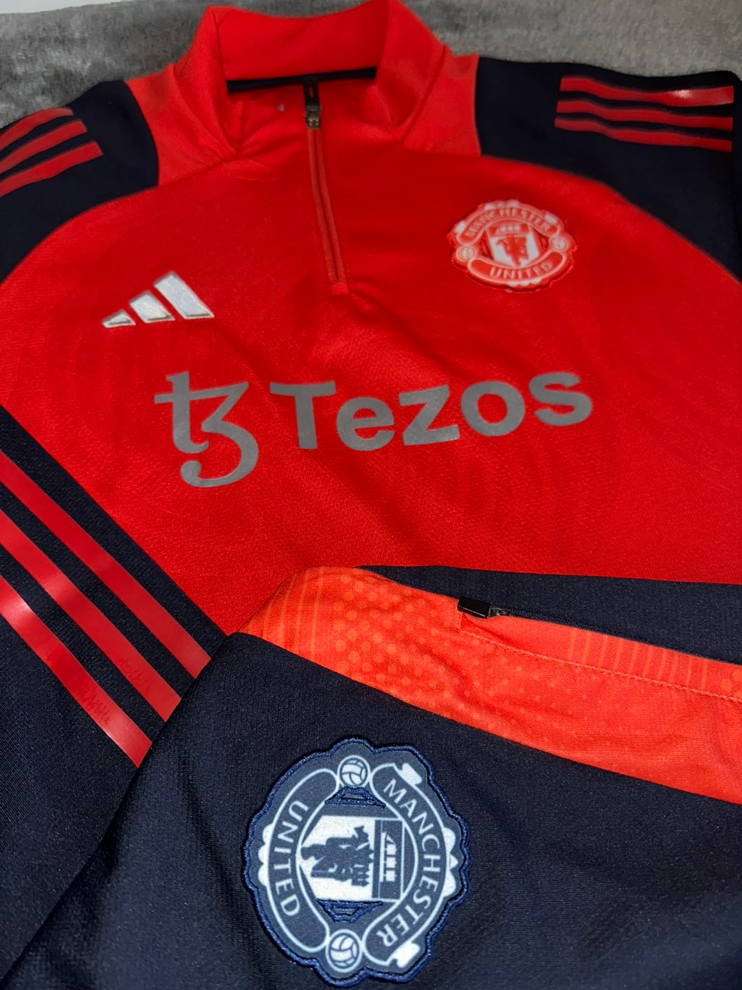 Manchester United Adidas Tezos Training Top & Pants Set - photo 2
