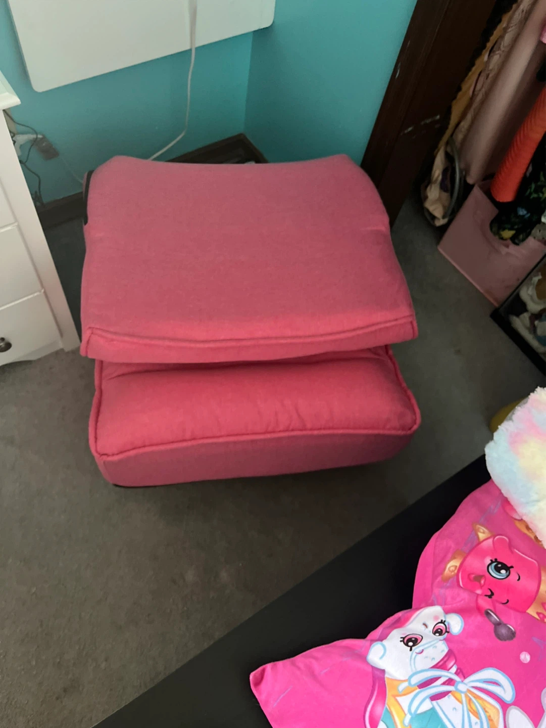 Pink foldable Floor Chair - photo 2