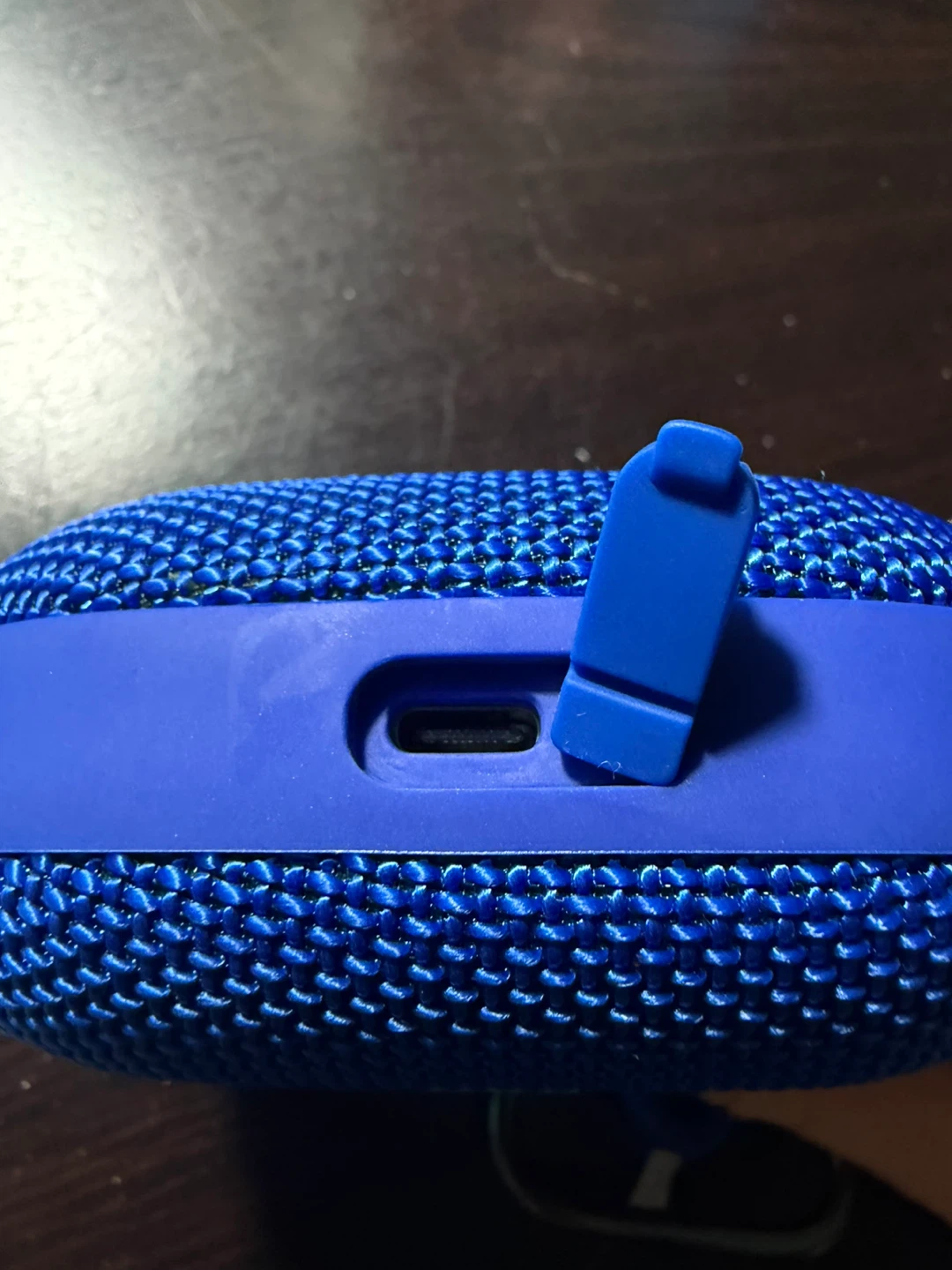 Bobtot Blue Portable Bluetooth Speaker with Carabiner - photo 4