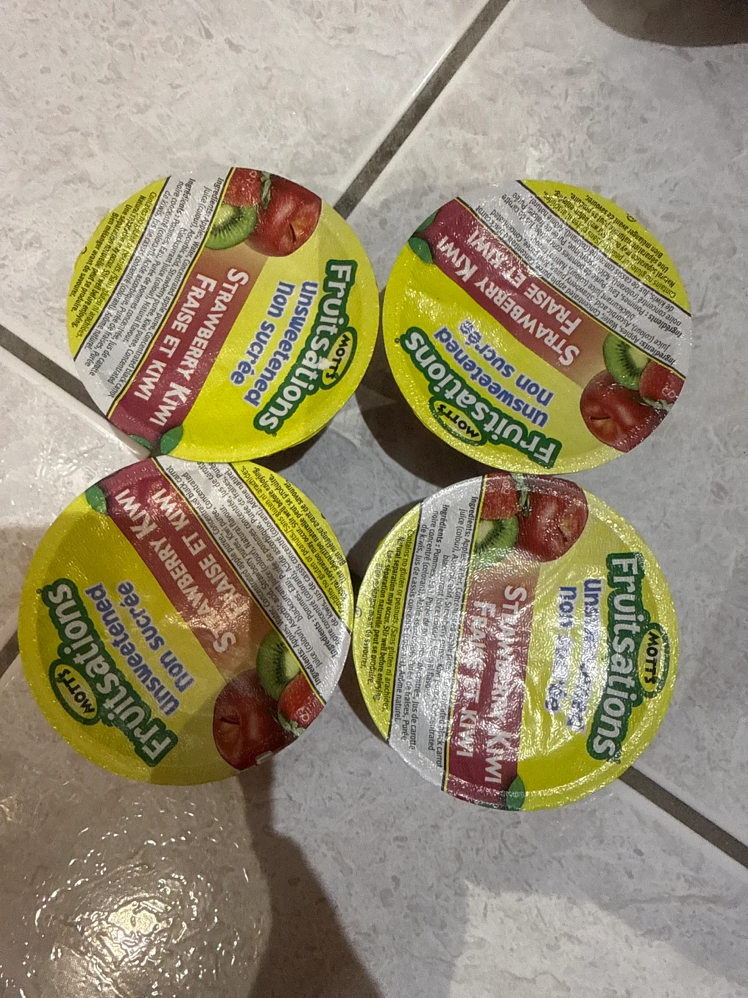 Mott's Fruitsations Unsweetened Strawberry Kiwi Cups (4 Pack)