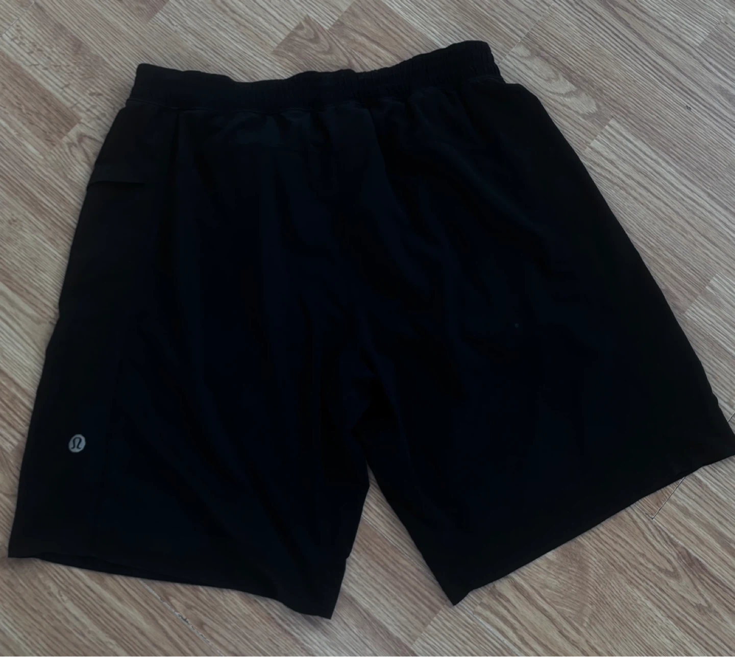 Lululemon Black Shorts (Men’s XL) - photo 2