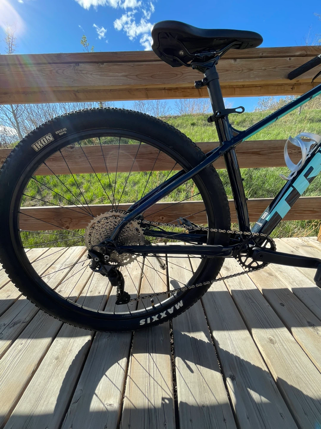 Trek marlin 6 size medium - photo 2
