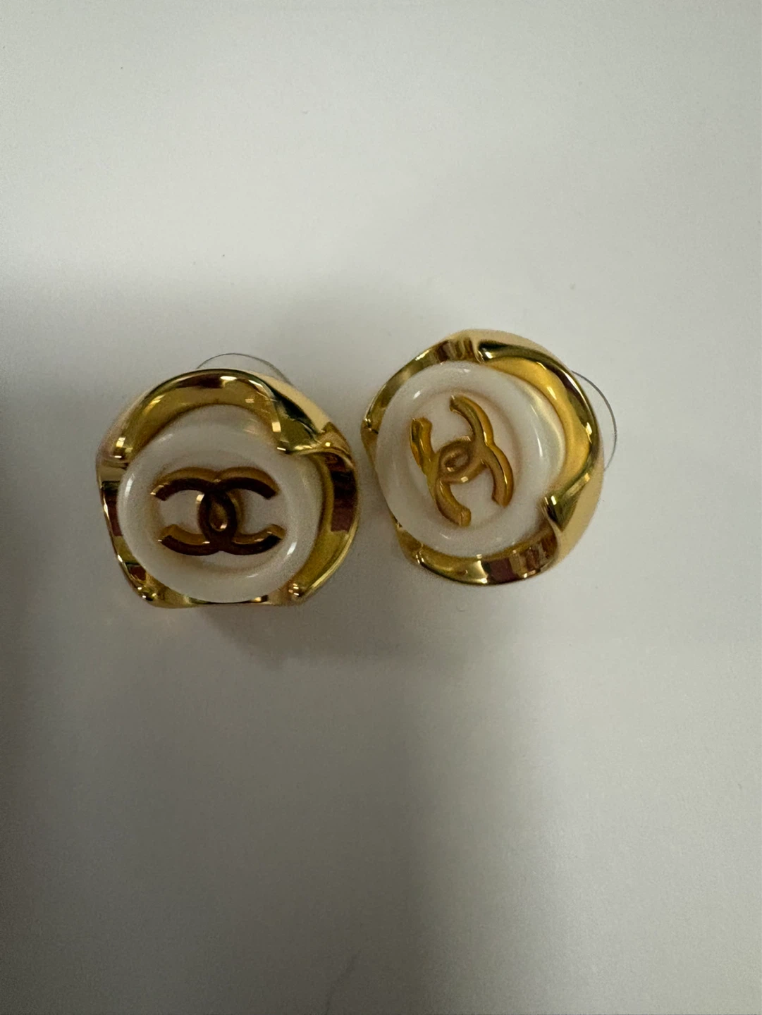 Chanel CC Logo Earrings - photo 2