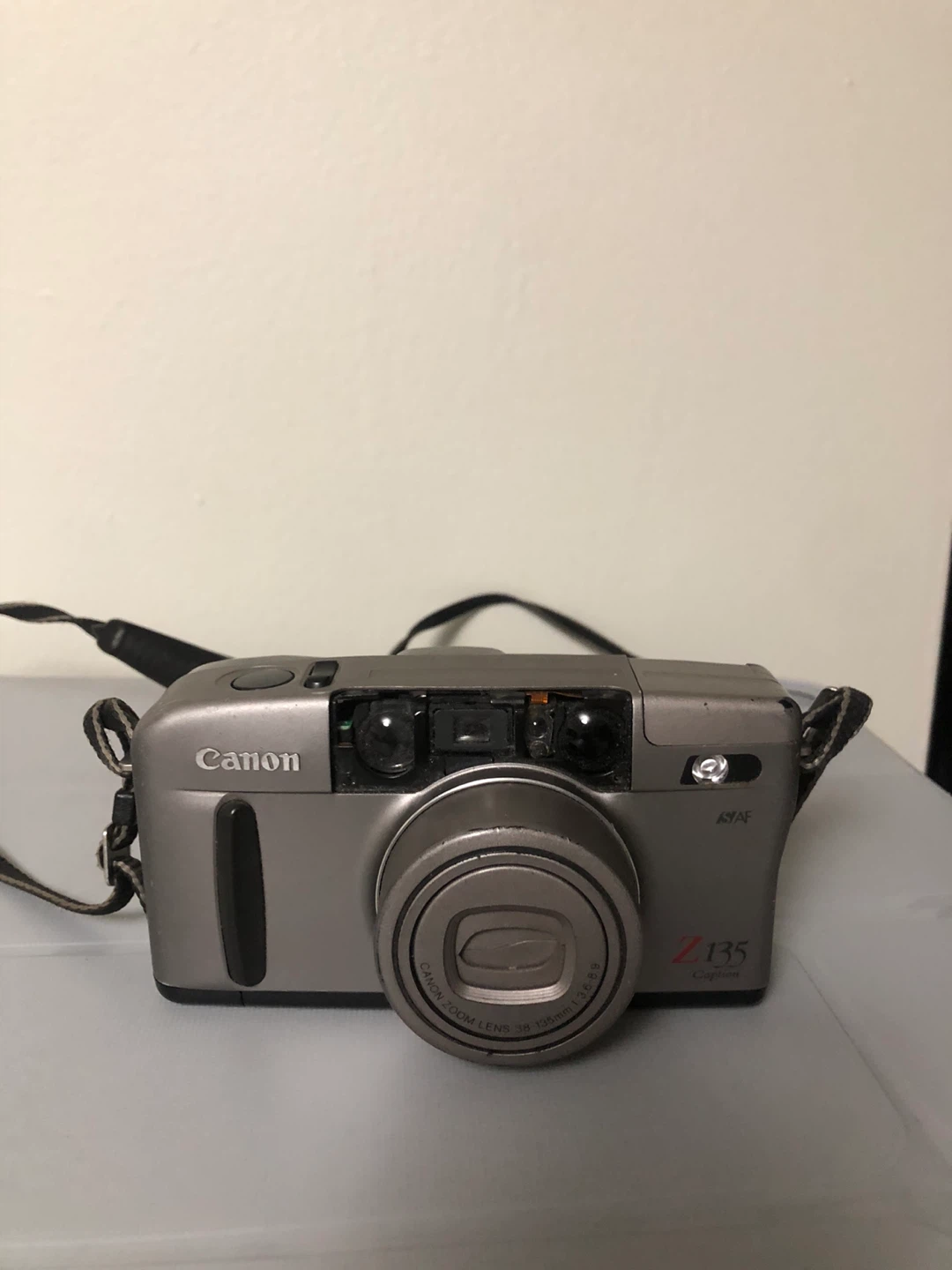 Vintage Camera canon z135