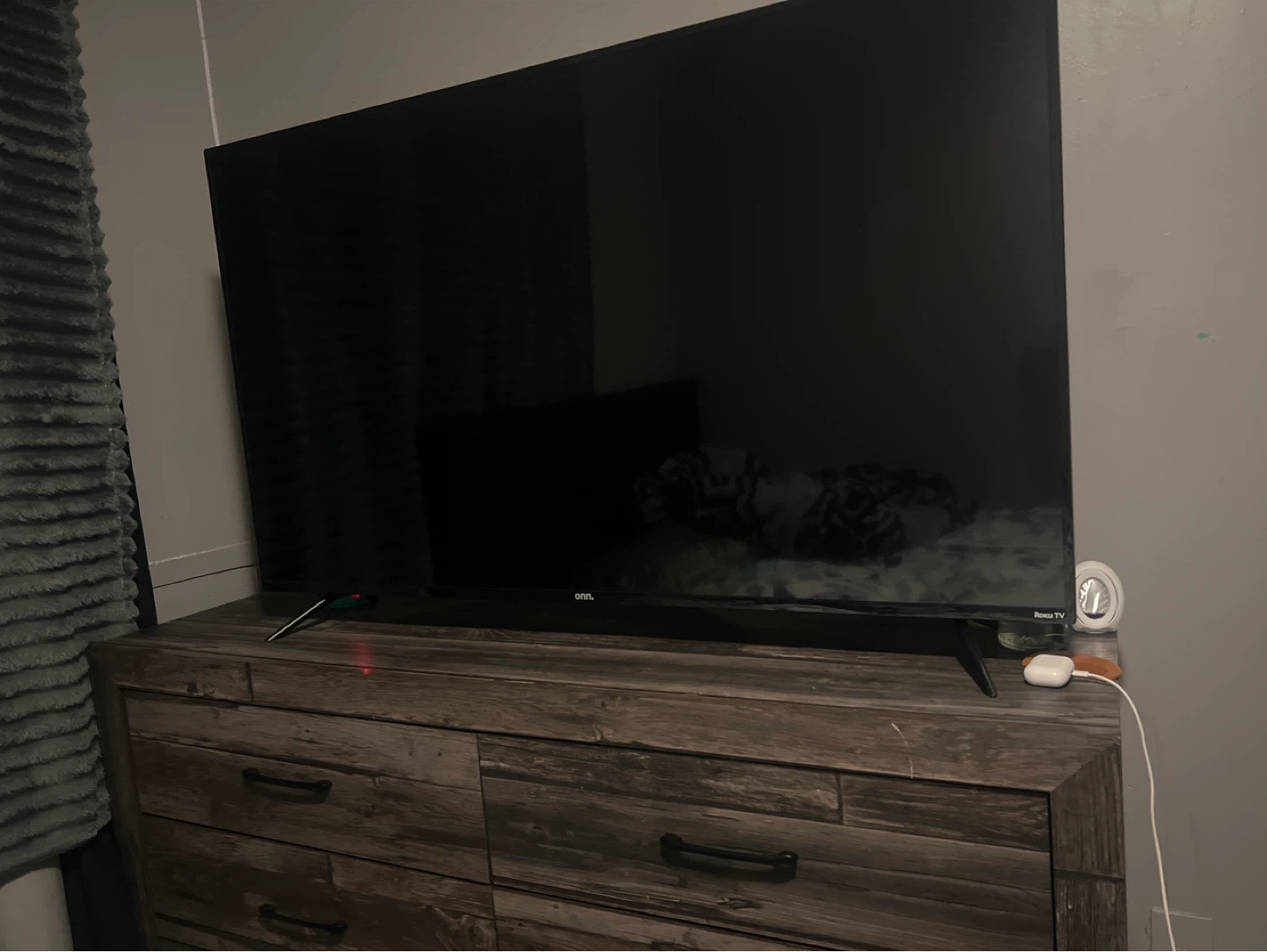 ONN. Roku TV