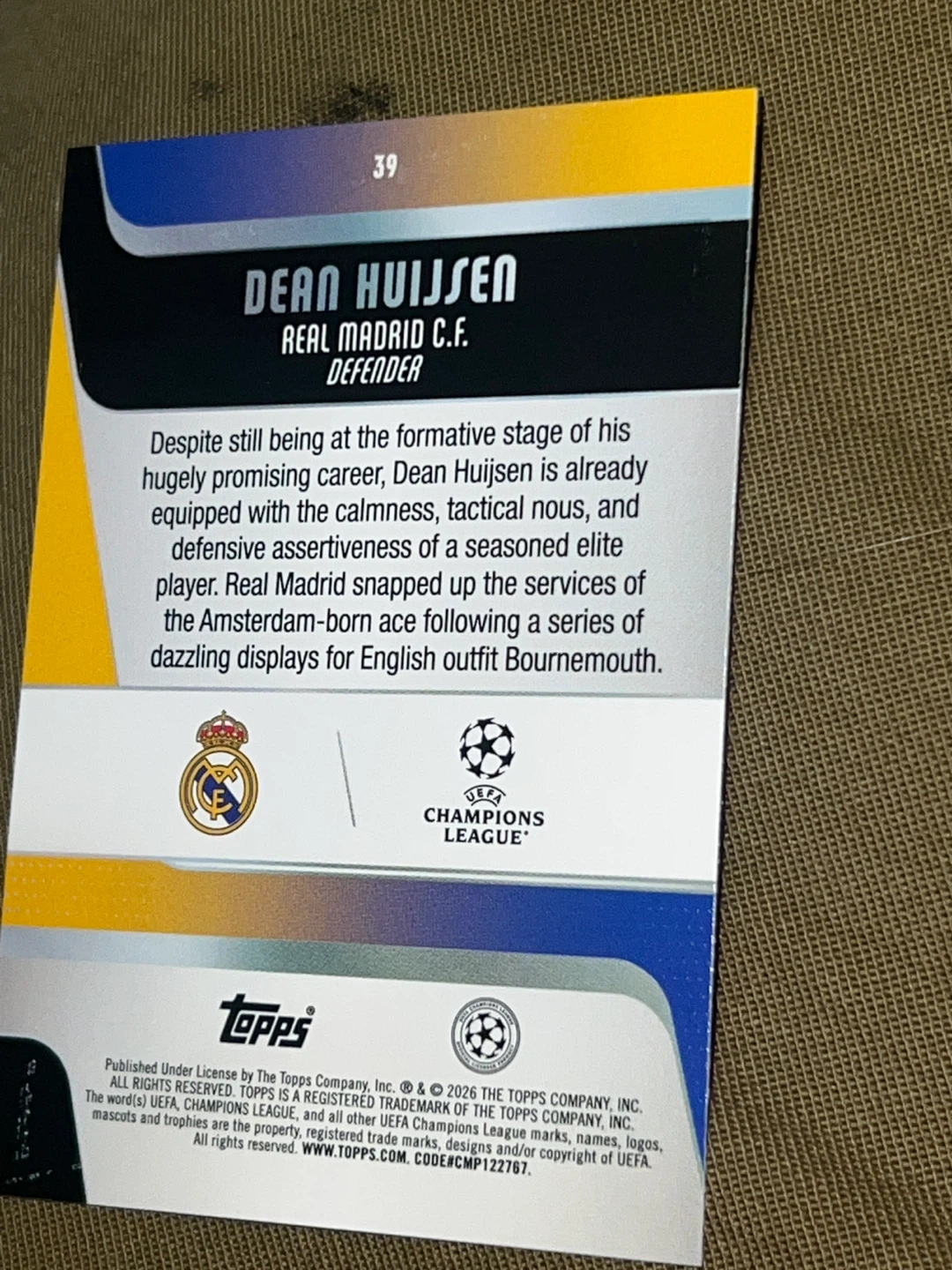 Topps Dean Huijsen Real Madrid C.F. Defender Card 67/75 - photo 2
