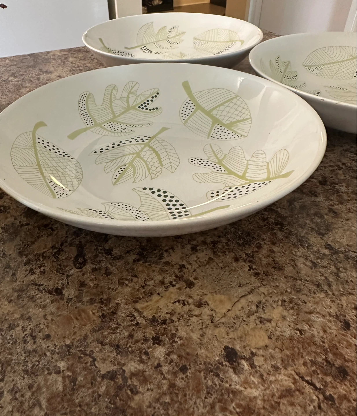 IKEA 3 x Serving Bowls Leaf Pattern - photo 3