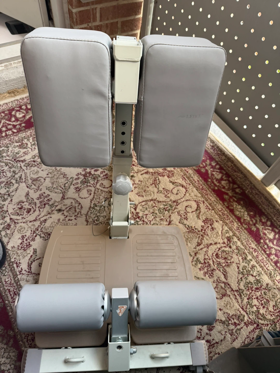 LEIKE Weight Bench / Sit-Up Bench