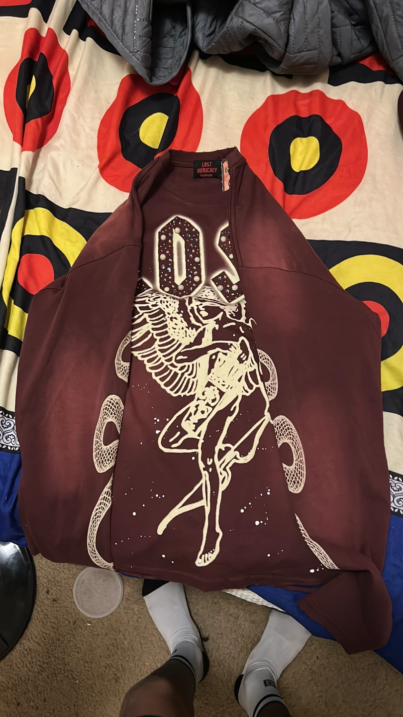 Lost Intricacy Graphic Long Sleeve T-Shirt