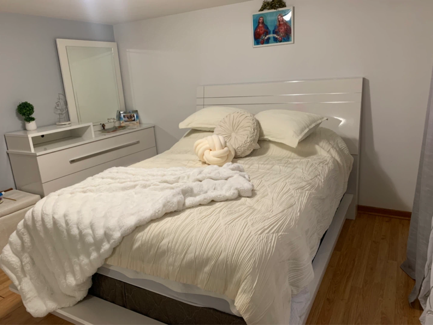 White Platform Bed Frame with Headboard , dresser with mirror - photo 2