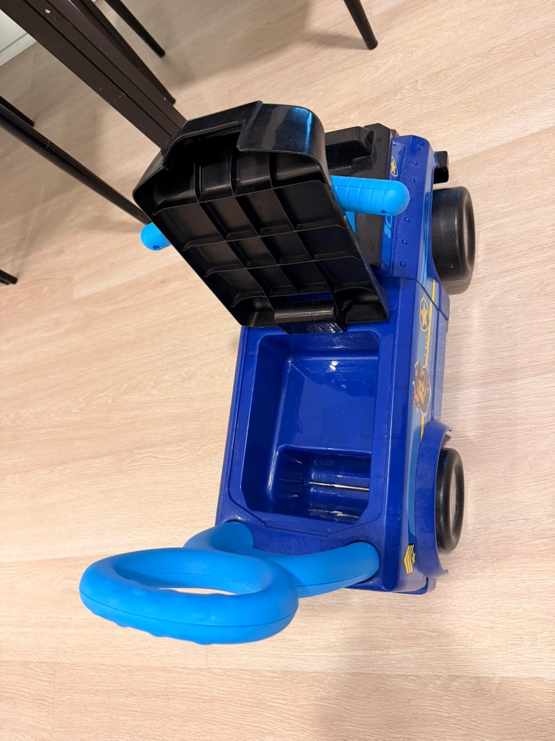 Paw Patrol Chase Ride-On Toy Car - photo 3
