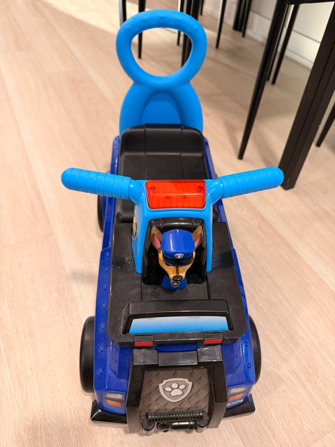 Paw Patrol Chase Ride-On Toy Car - photo 4