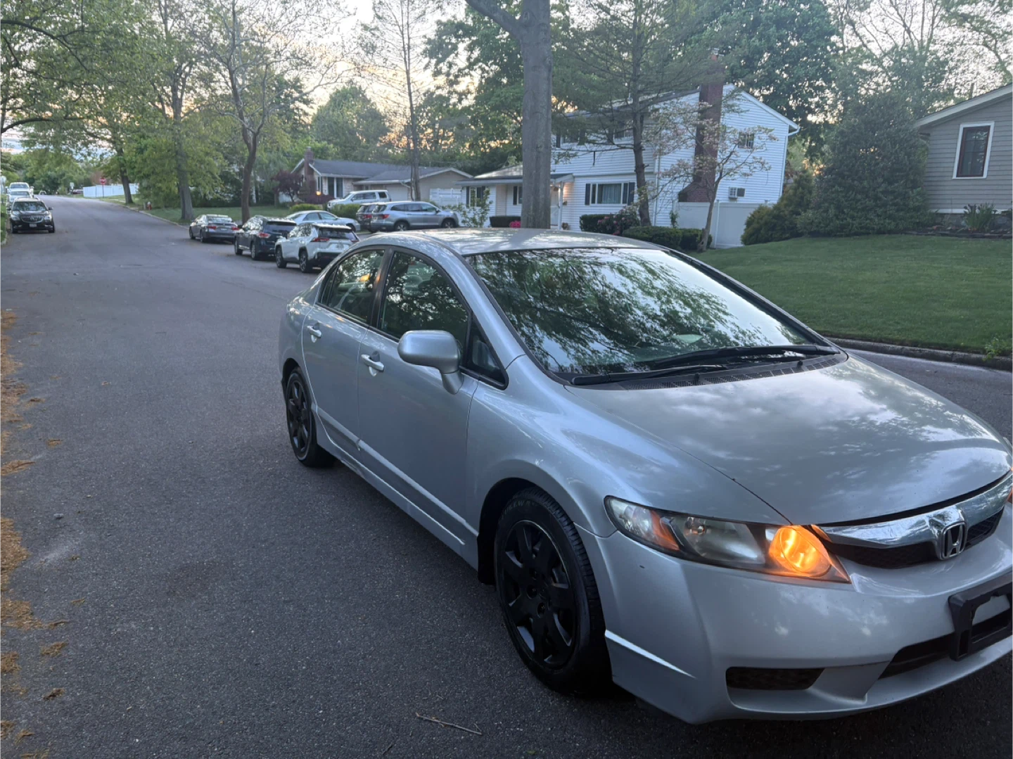 Silver Honda Civic Sedan with Black Wheels - photo 2