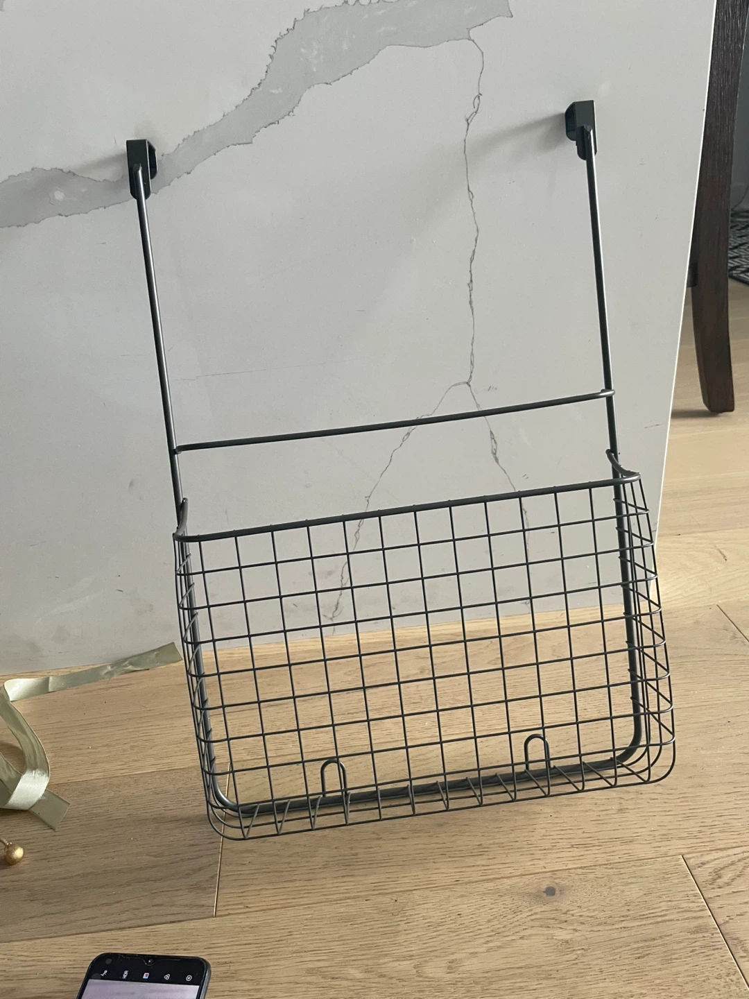 Rama Design Cutting Board & Bakeware Holder Over Cabinet Door