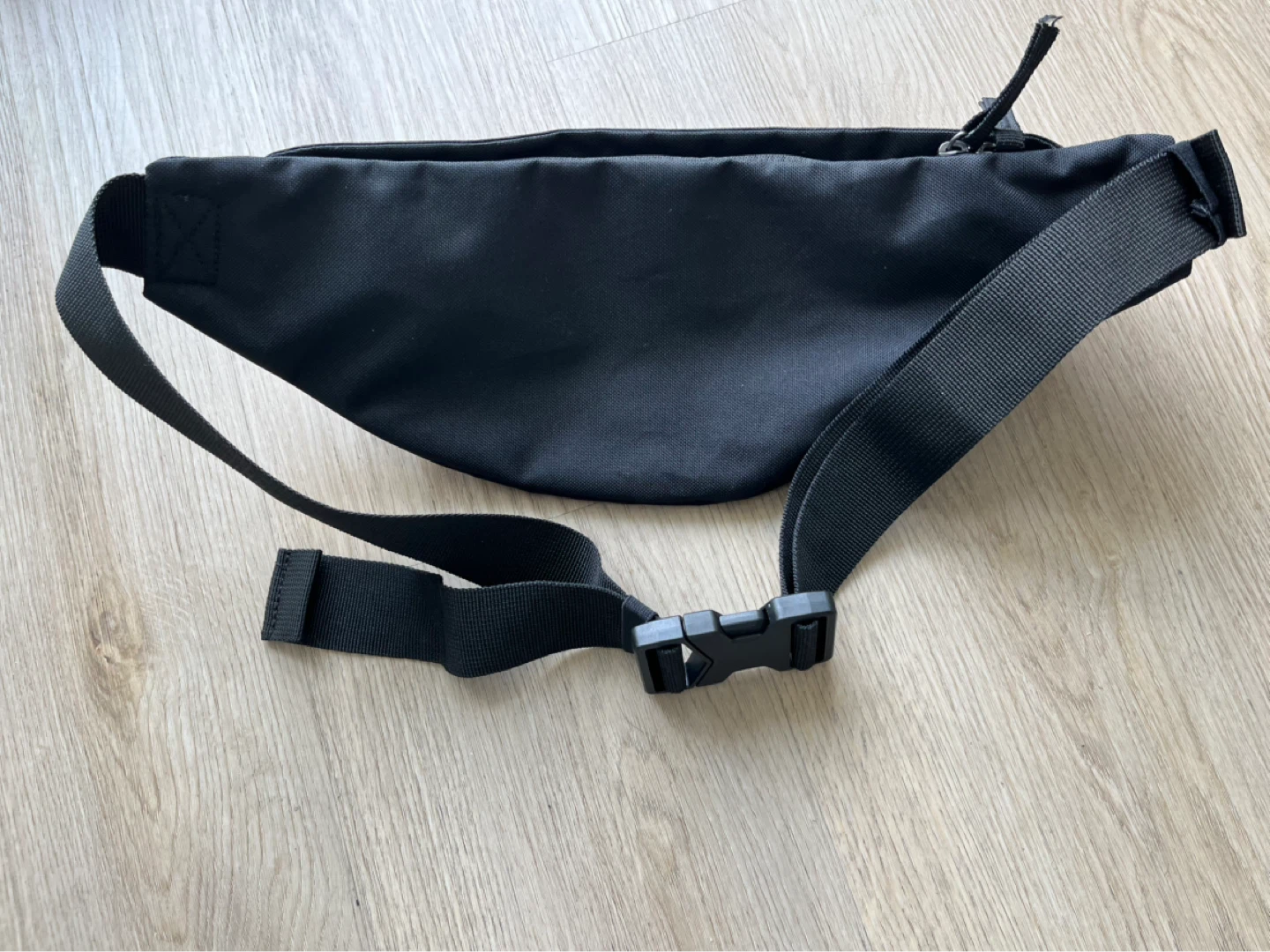 Nike Heritage Black Fanny Pack/ Waistpack -Unisex New - photo 2