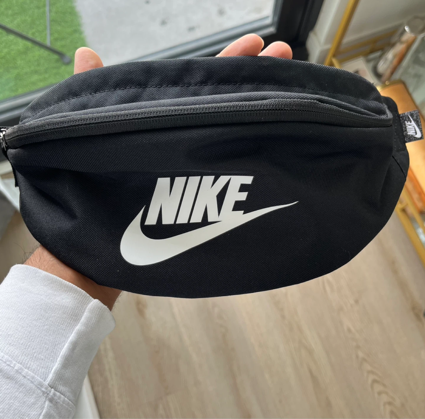 Nike Heritage Black Fanny Pack/ Waistpack -Unisex New - photo 4