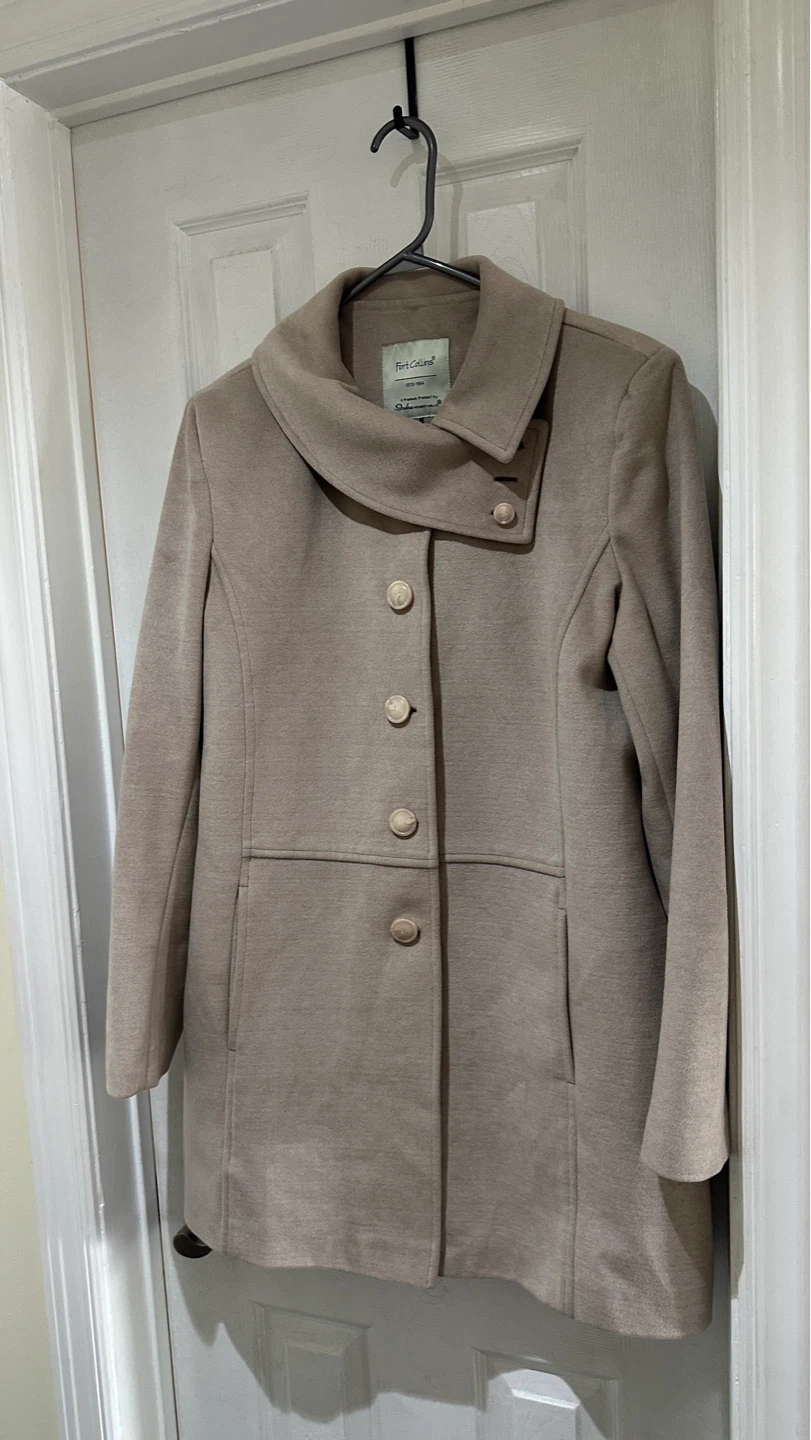 Coats & Jackets