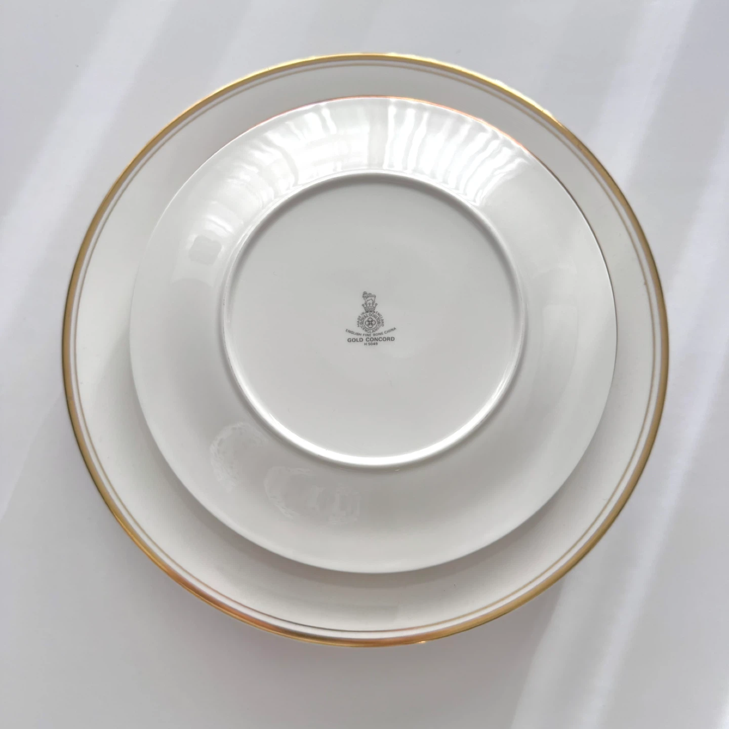 Royal Doulton Gold Concord plates (see prices) - photo 2