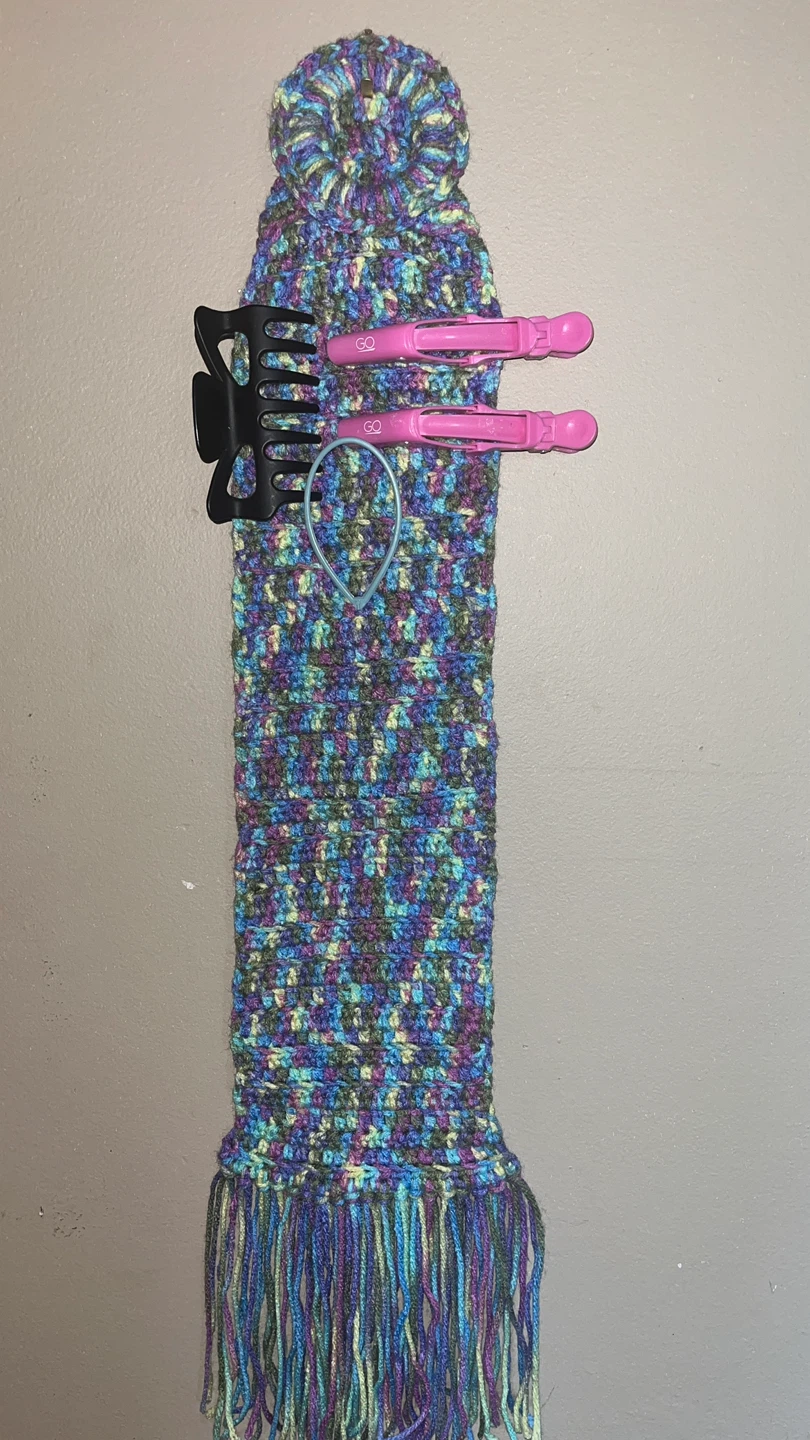 Crocheted Hair Styling Tools organizer.