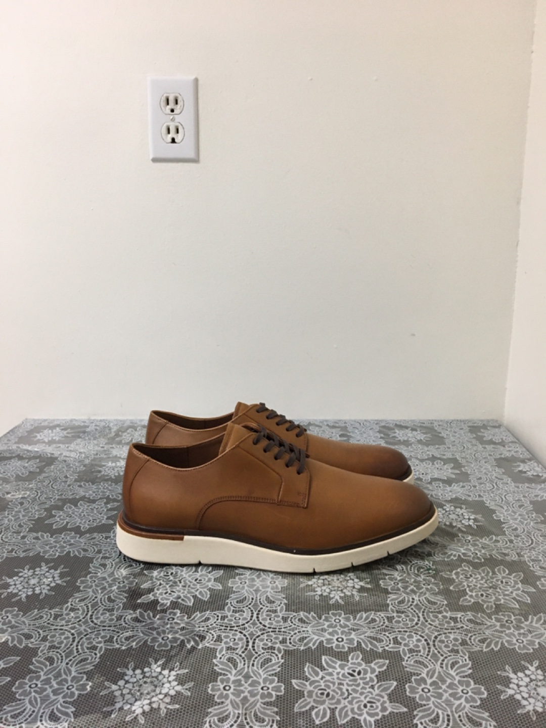 ALLEN EDMONDS MEN’S ORIGINAL LEATHER SHOES - photo 2