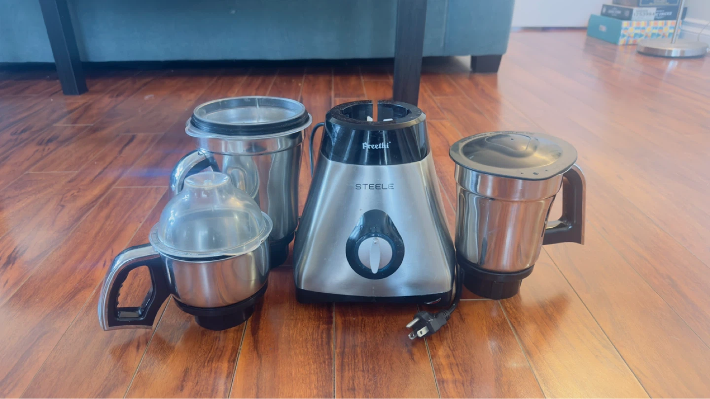 Preethi Steele Mixer Grinder