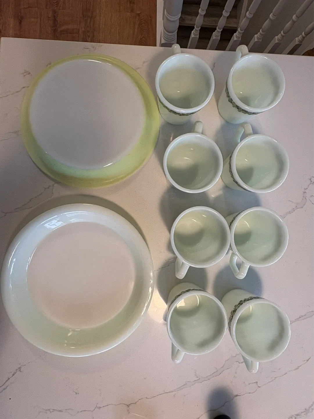 Vintage Pyrex Meadow Green Swirl Mugs and Plates Set - photo 4