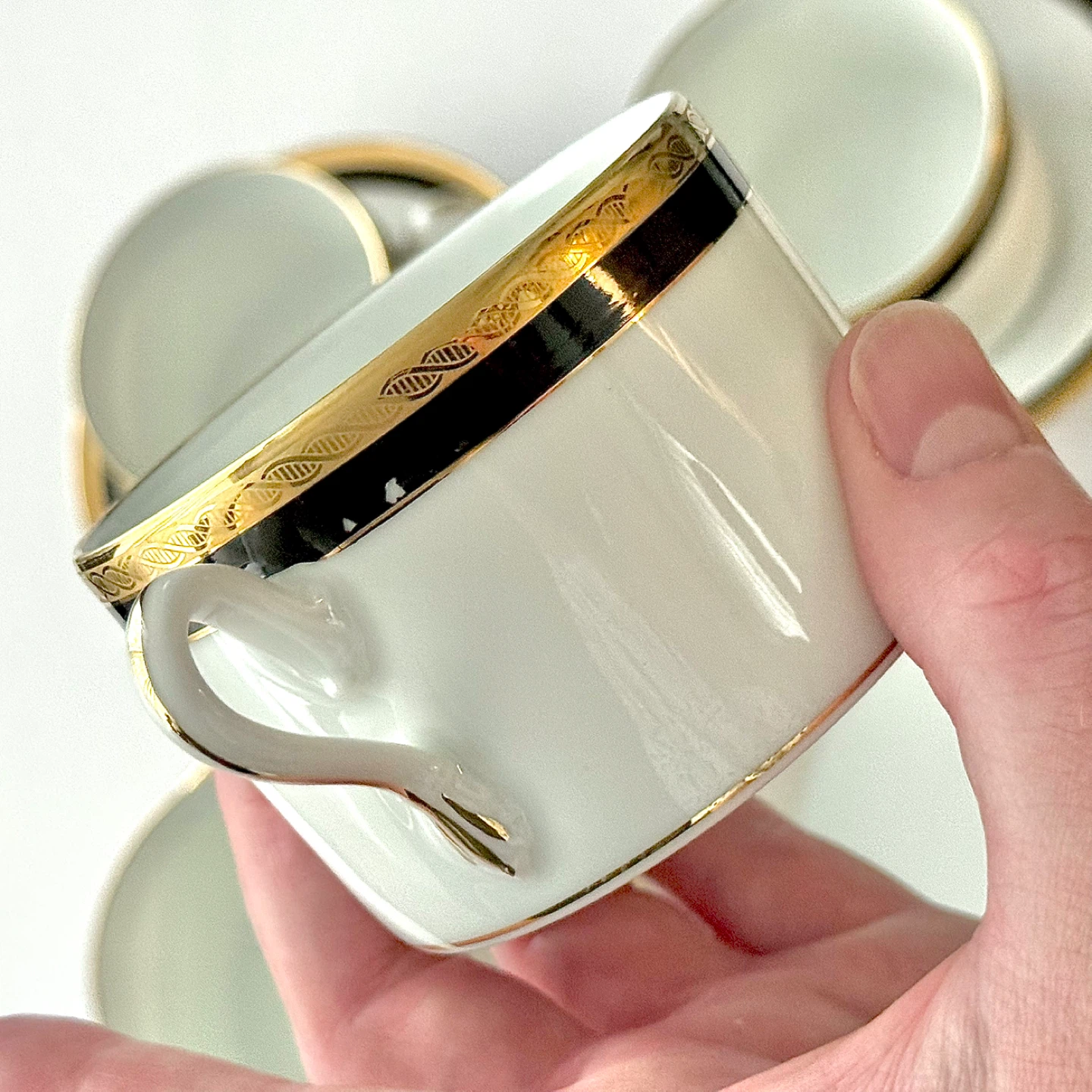 Set of 4 Richard Ginori Black Palermo cups and saucers - photo 5