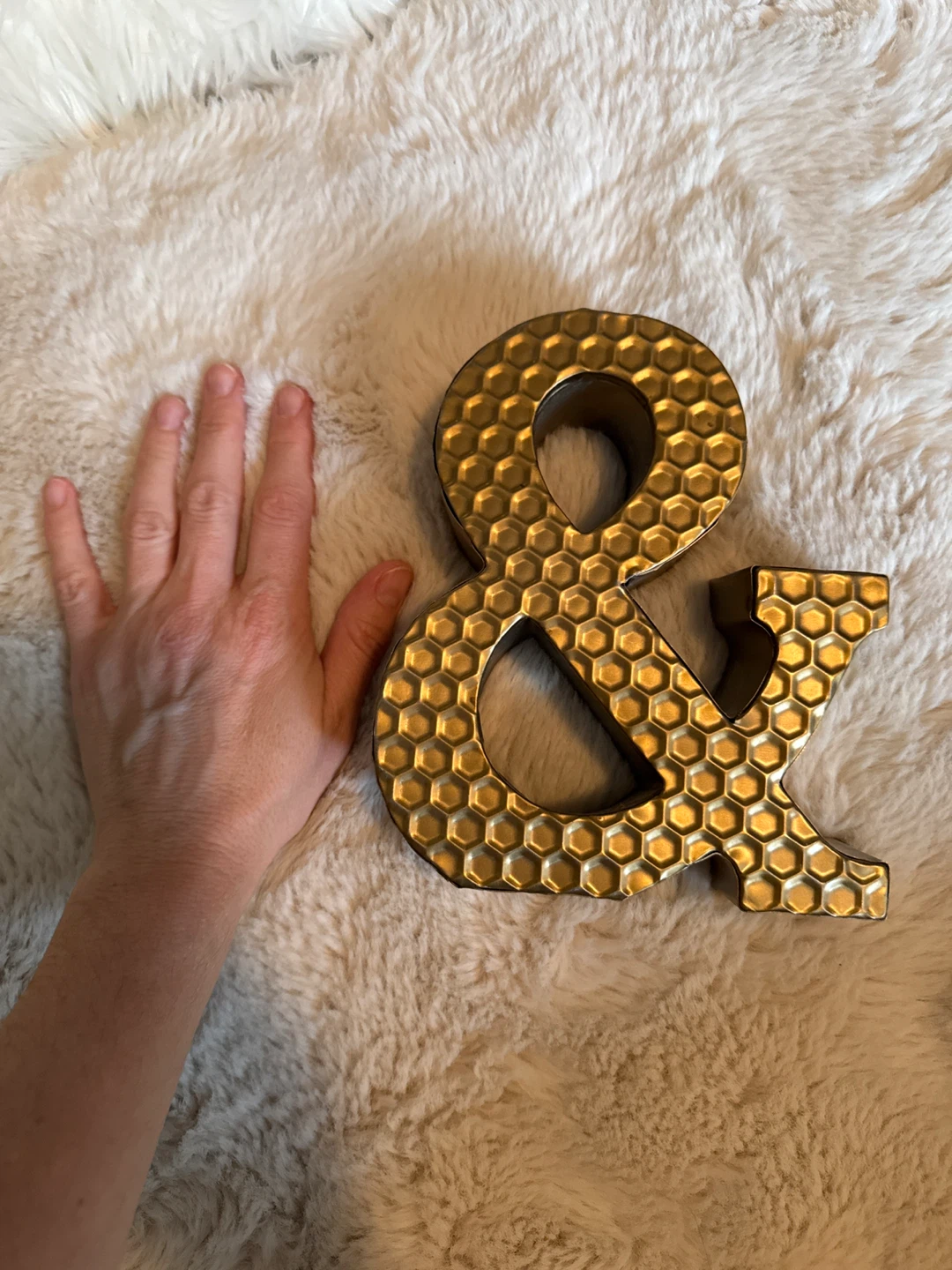 Gold Honeycomb Ampersand Decorative Sign