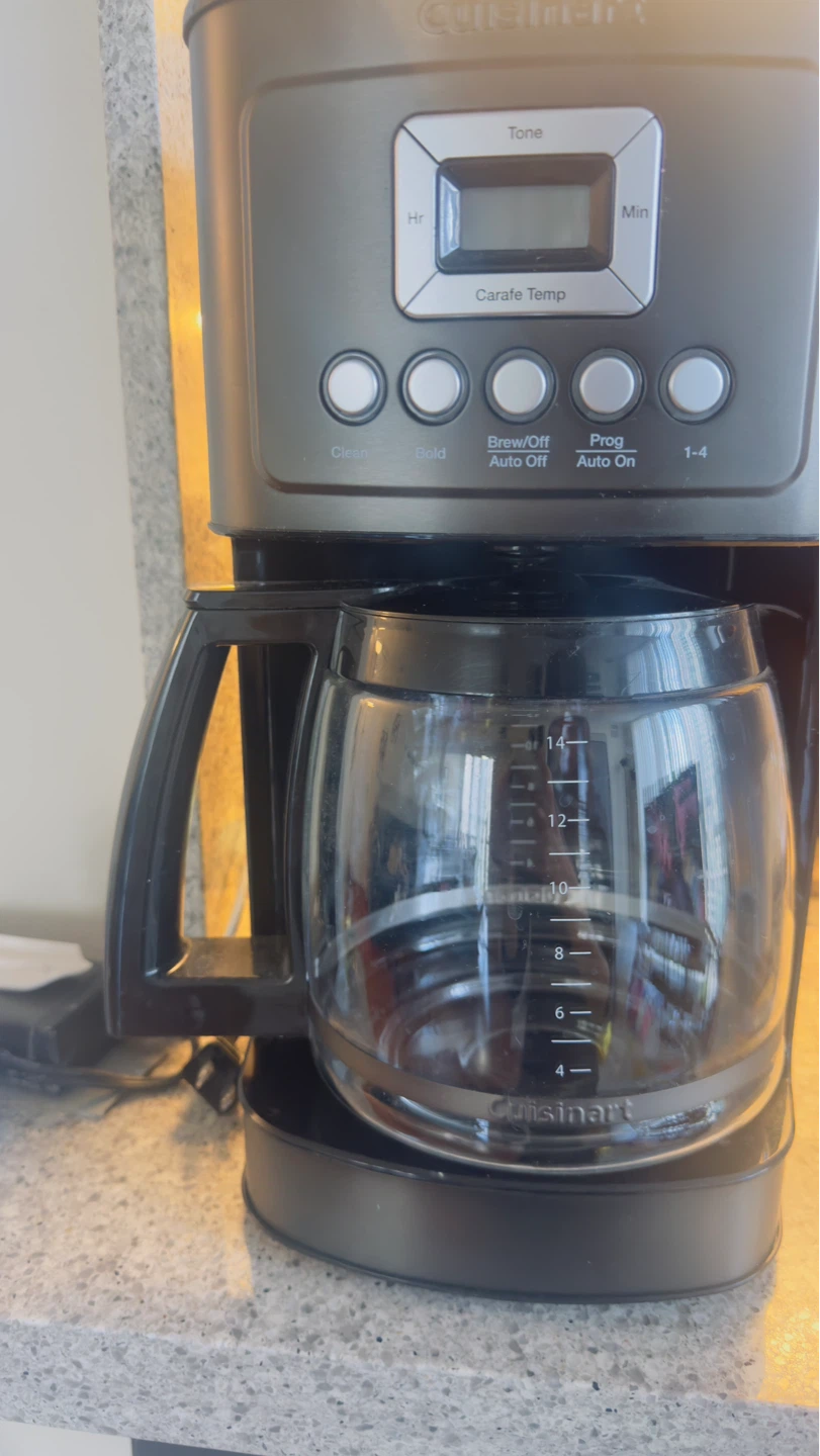 Cuisinart Coffee Maker 14-Cup