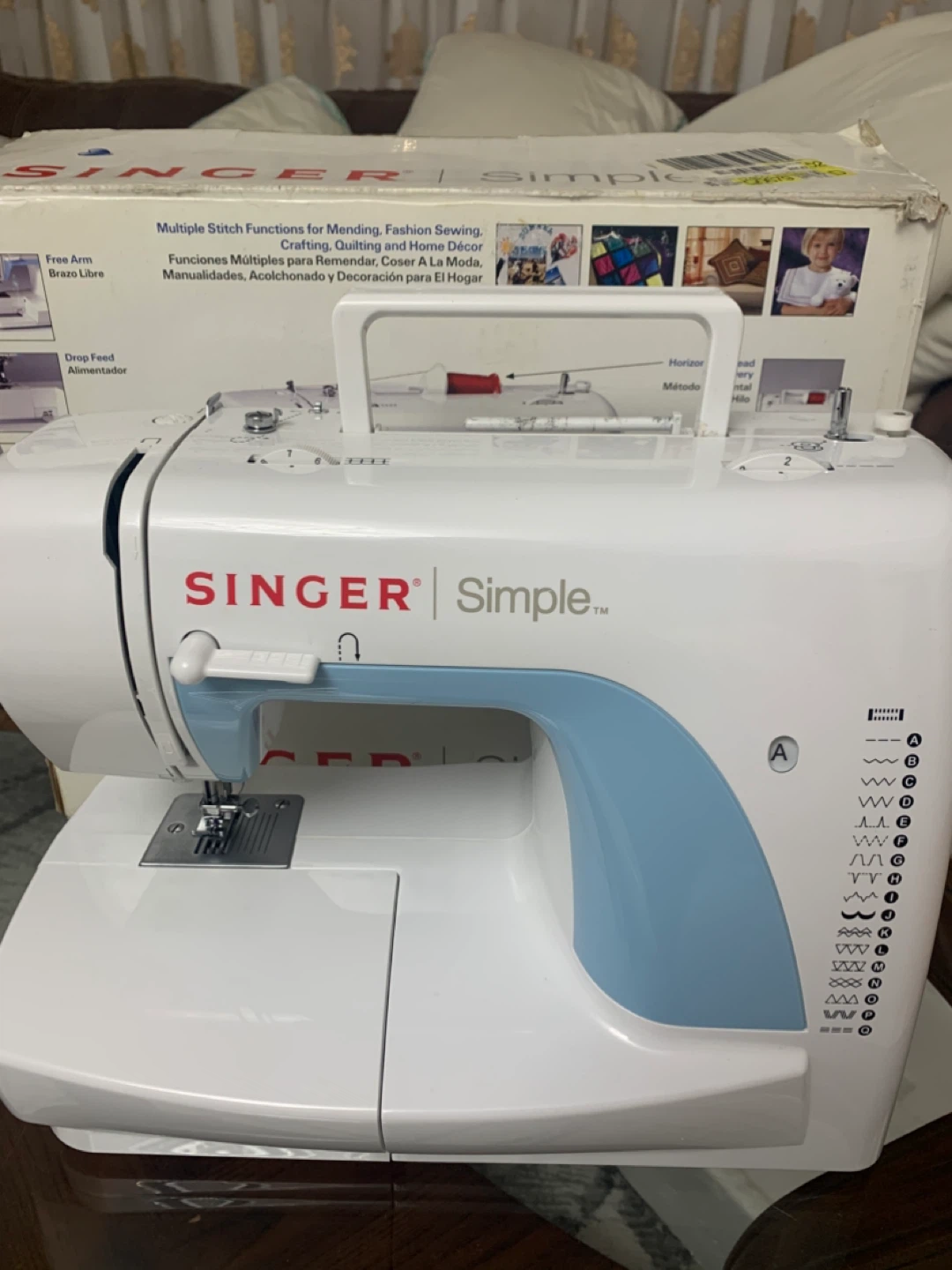 Singer Simple Sewing Machine - photo 2
