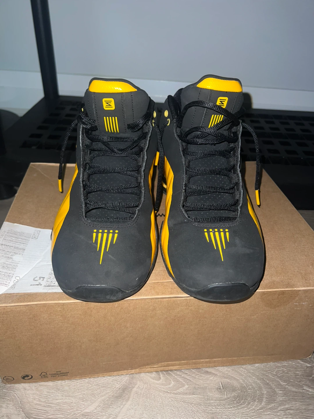 Nike Shox MZ Basketball Shoes - Men's Size 10 - photo 3