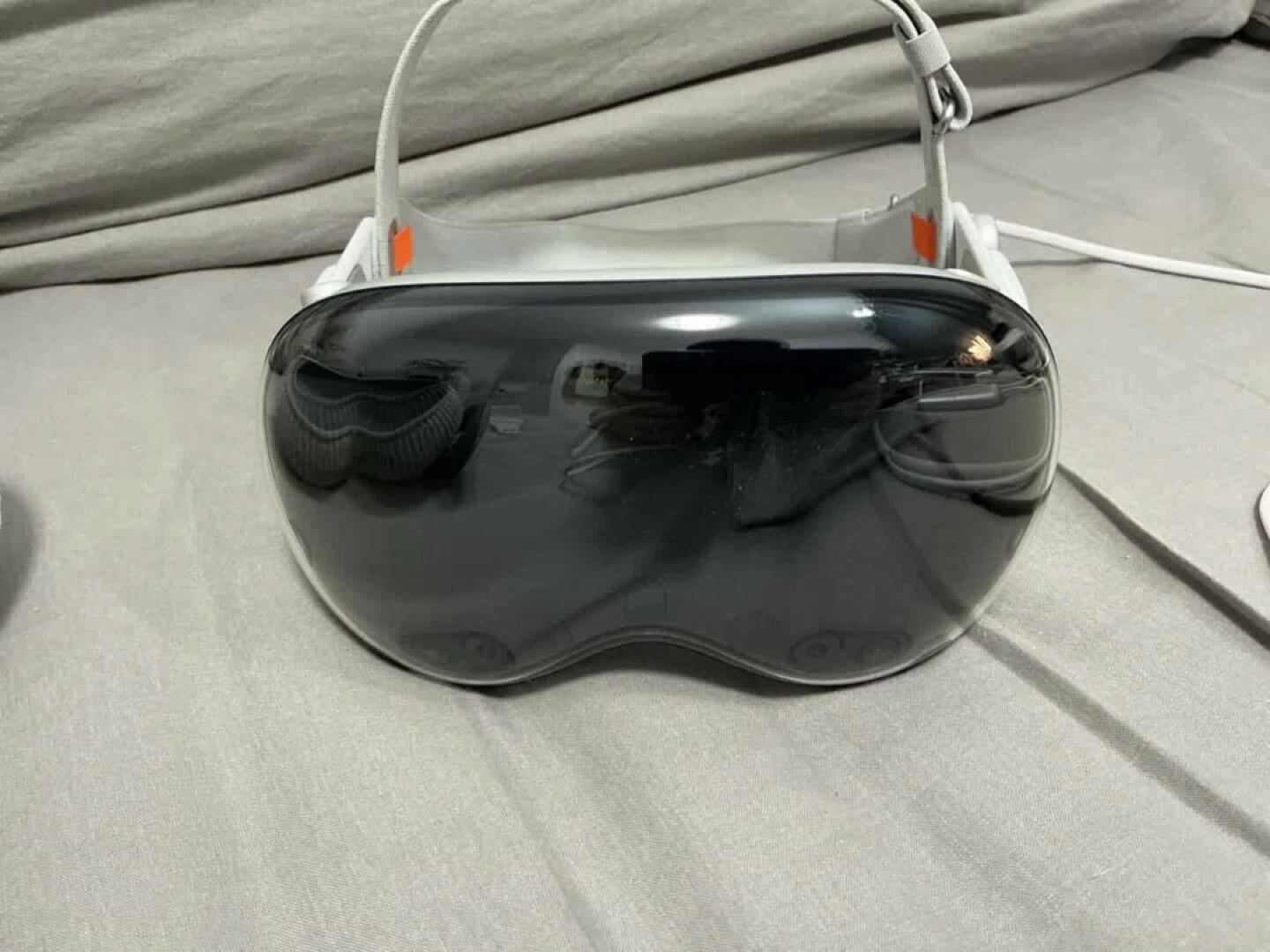 Apple Vision Pro VR Headset