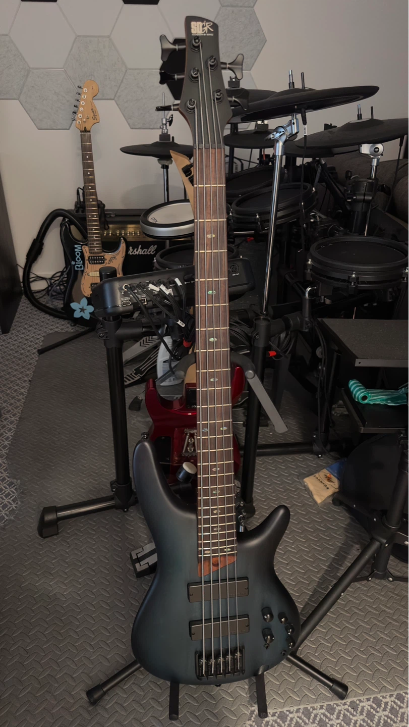 Ibanez SR505E  5-String Bass Guitar