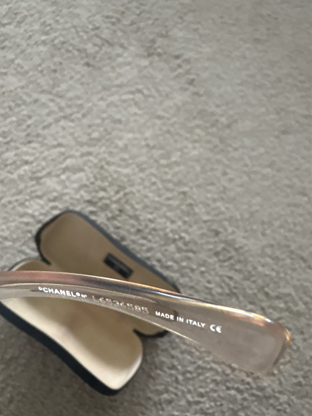 Chanel Rimless Sunglasses with Case - photo 4