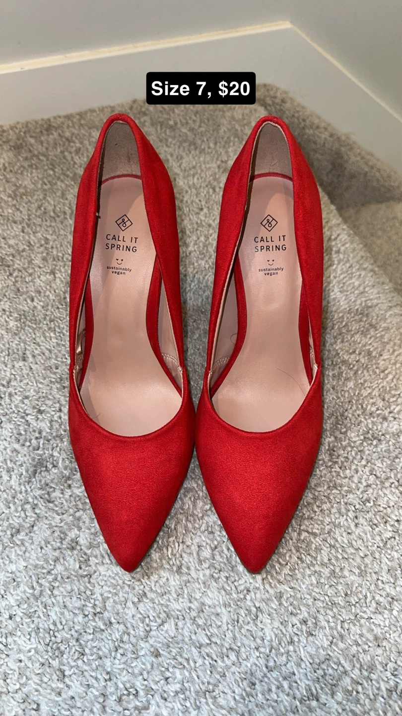 Assorted Women's Shoes - Size 7 & 8