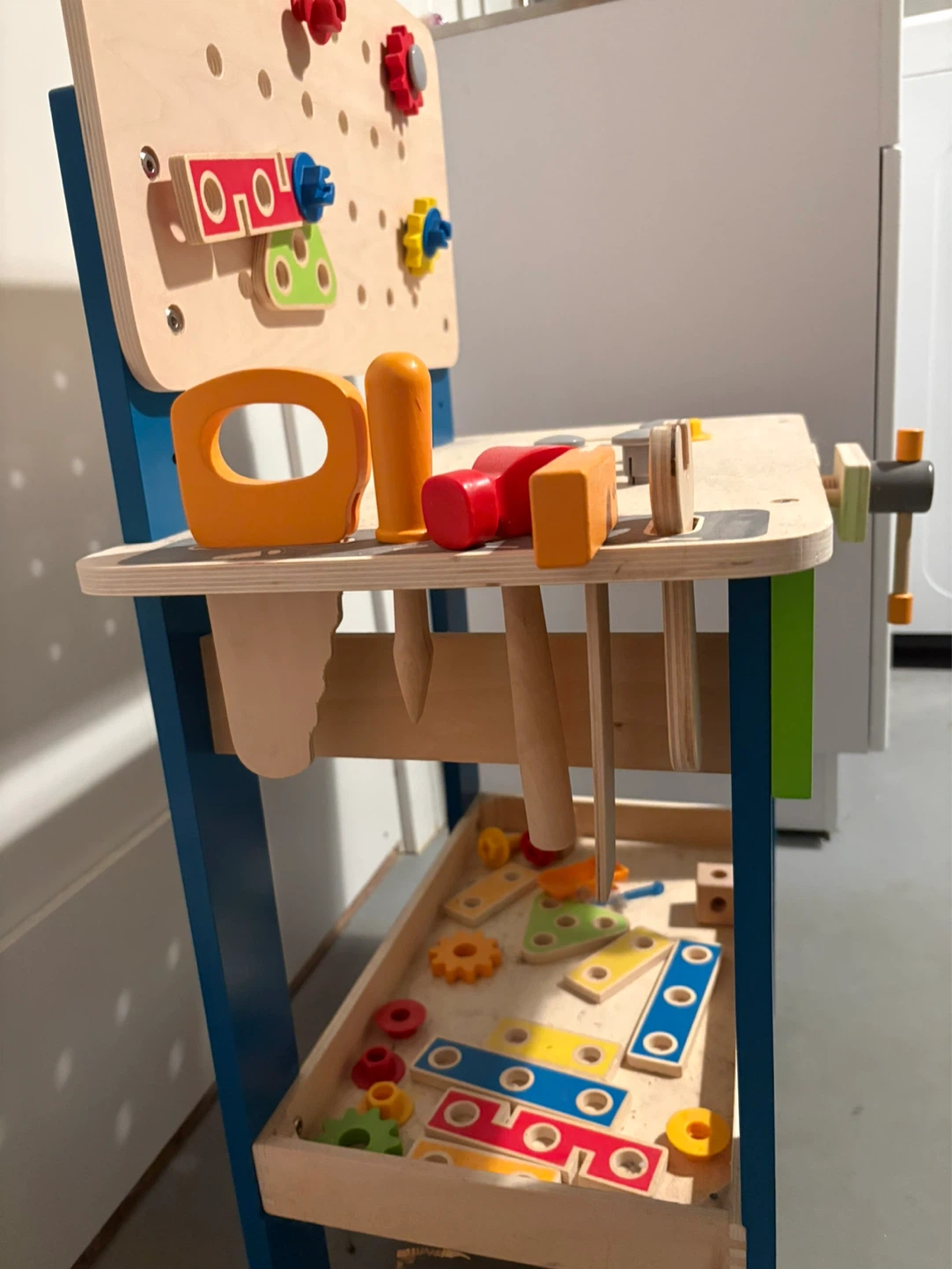 Hape Wooden Kids Workbench Toy with Accessories - photo 3