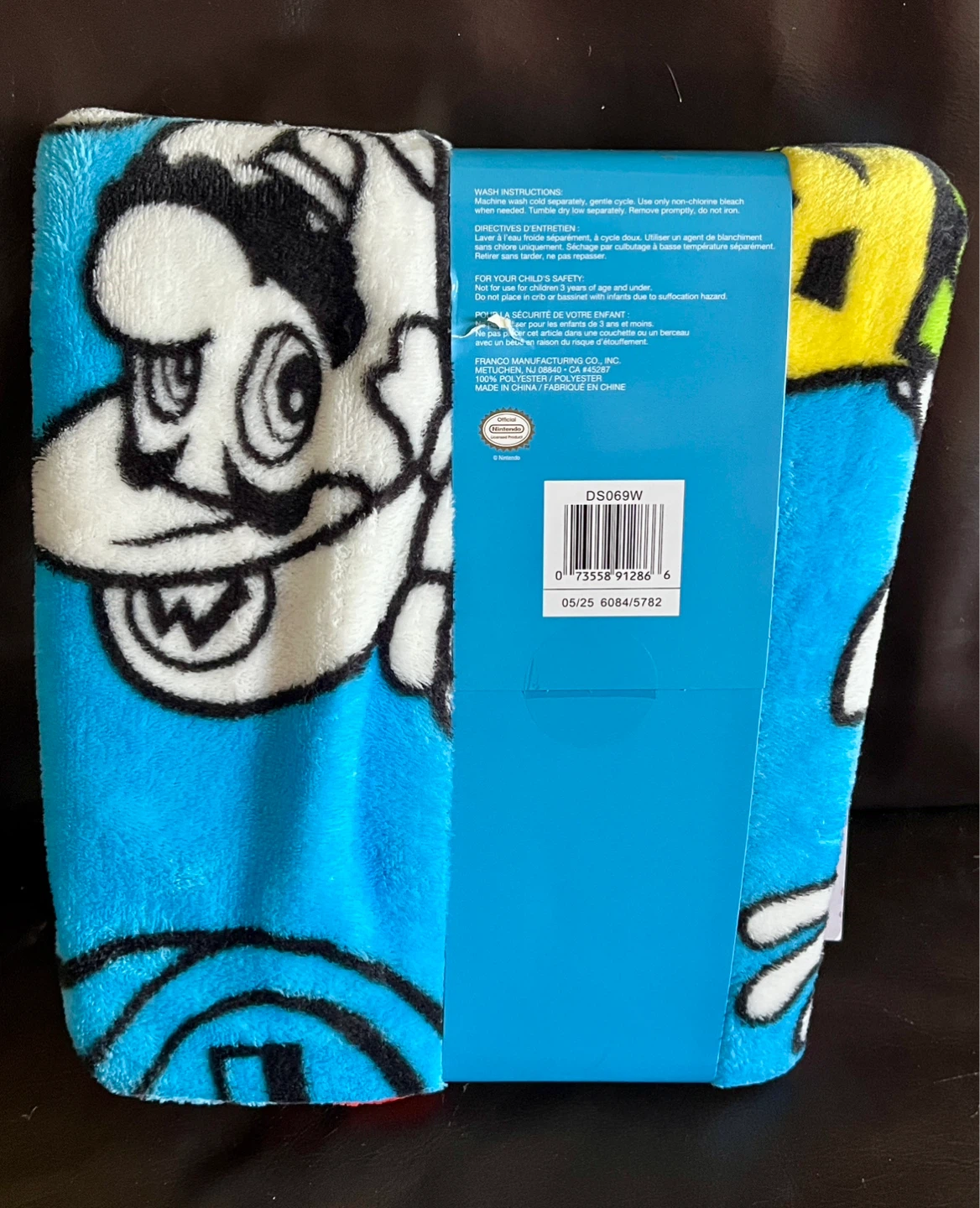 Super Mario Blanket - photo 2