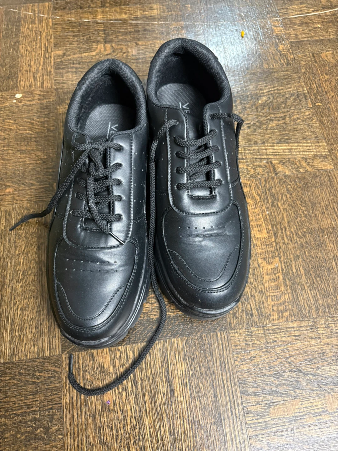 VENDOZ Black Lace-Up Shoes - Size 40 - photo 4