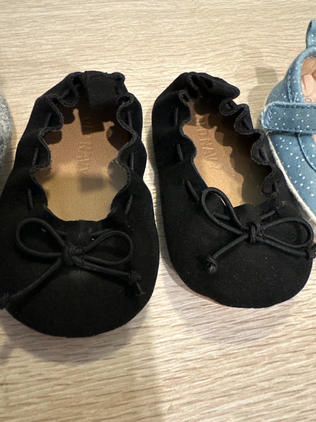 Baby Girls Shoes Bundle - Joe Fresh, Old Navy, Gap - photo 3
