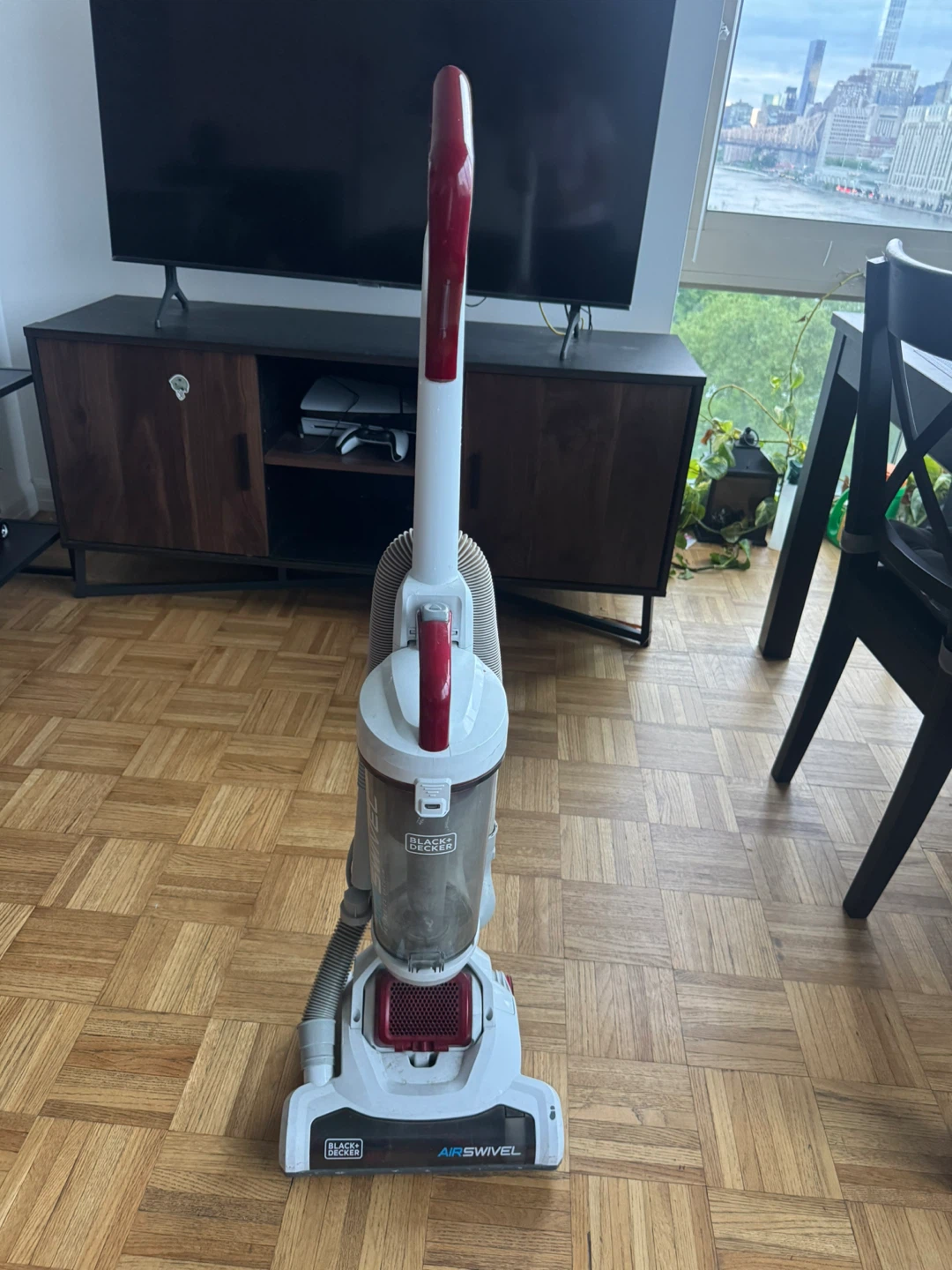 Black+Decker AIRSWIVEL Vacuum Cleaner