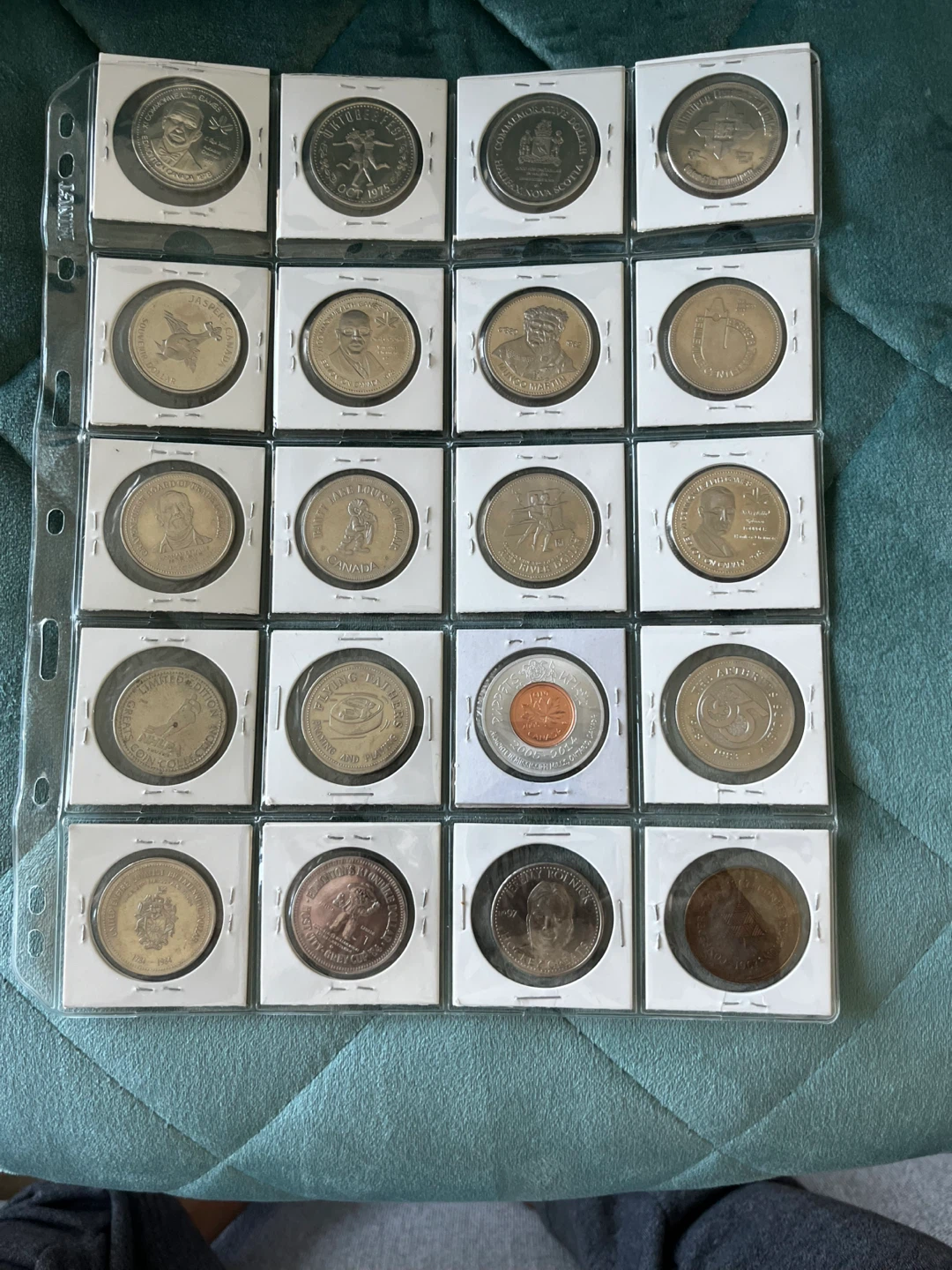Vintage Canadian trade big dollar coins set - photo 4