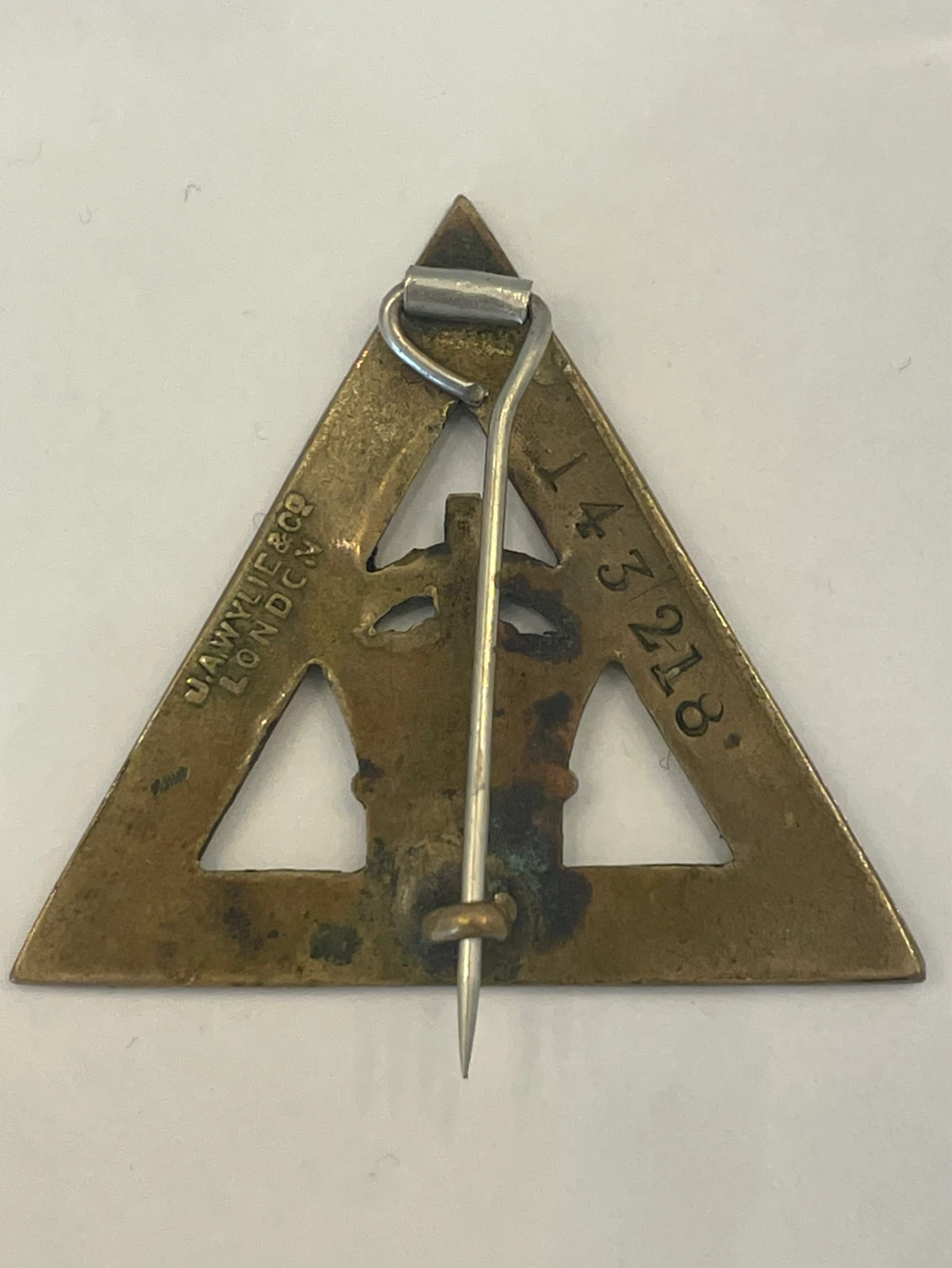 J.A. Wylie & Co London 1916 War Service Badge - photo 2