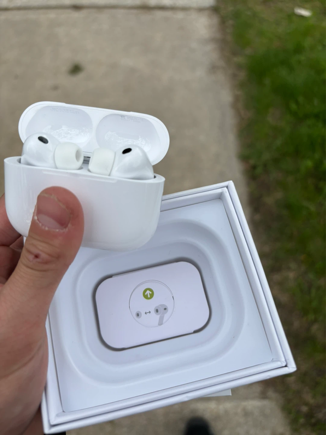 Apple AirPods Pro (3nd generation) - photo 4
