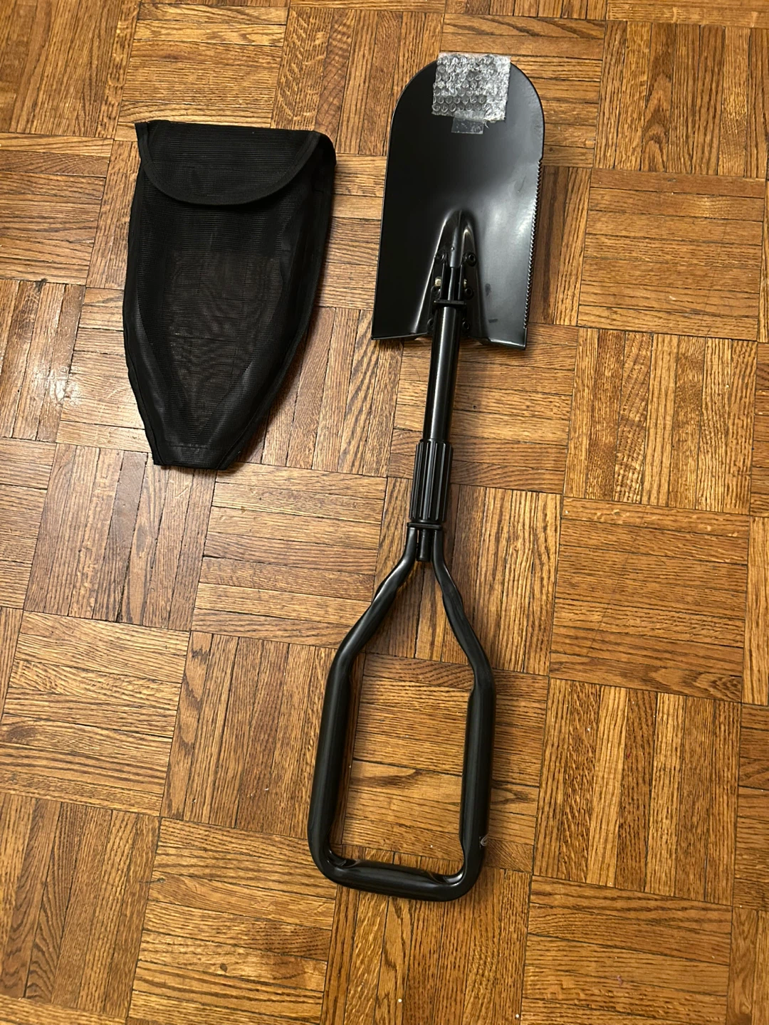 Folding Shovel with Carry Bag
