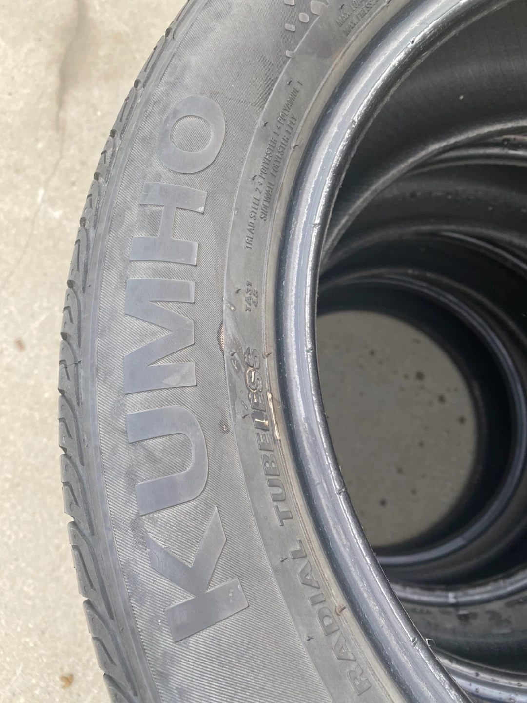 Set of 4 Kumho Solus TA31 Tires 215/55R17 94V - photo 3