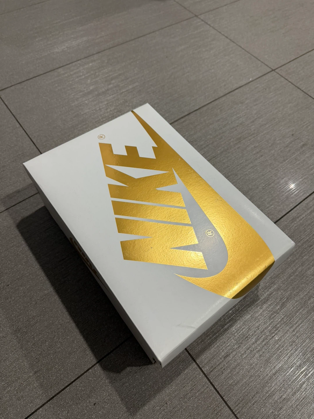 Nike Air Jordan 1 High OG White Gold Sneakers - photo 2
