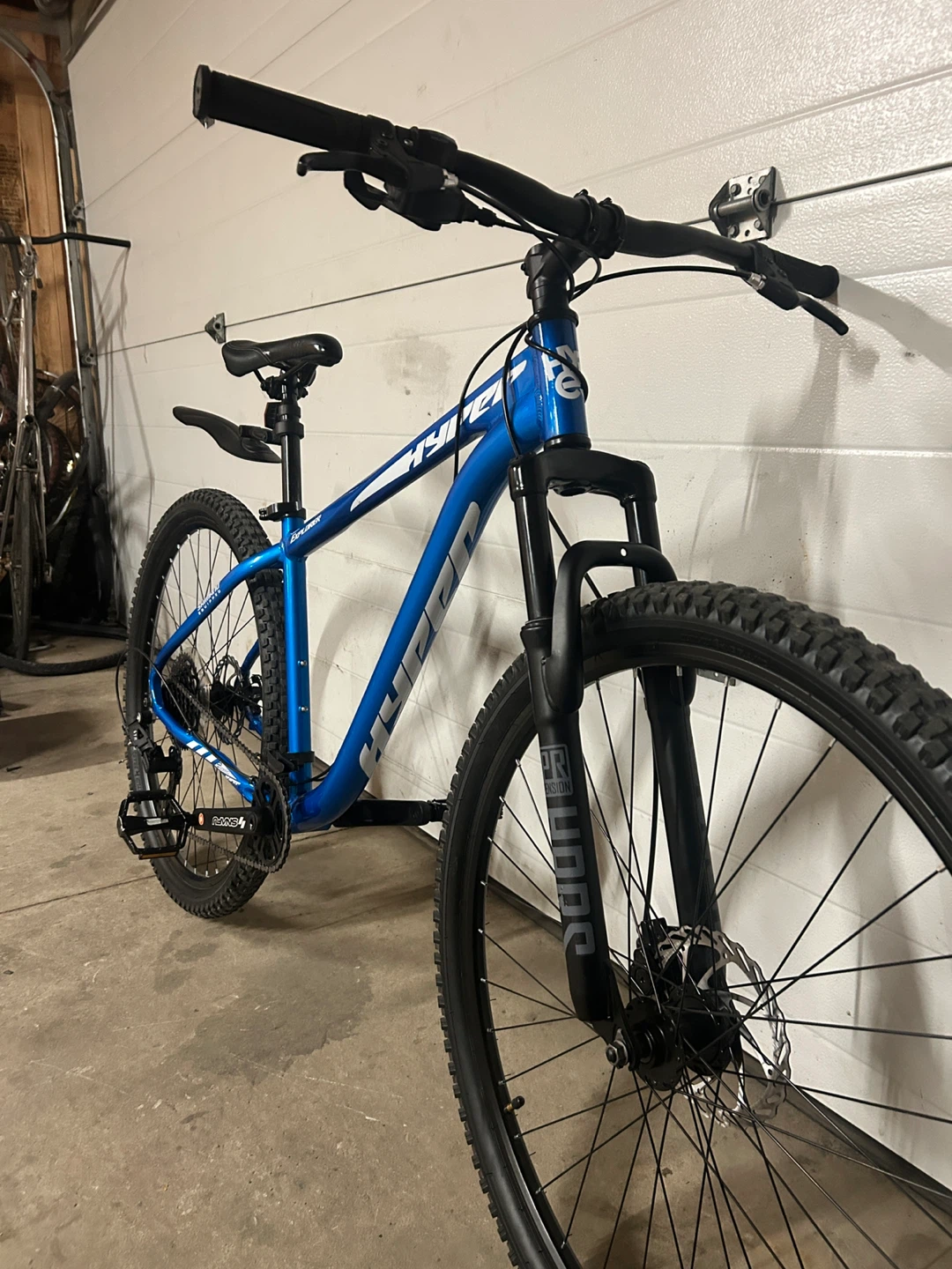 Hyper Explorer Mountain Bike - photo 3