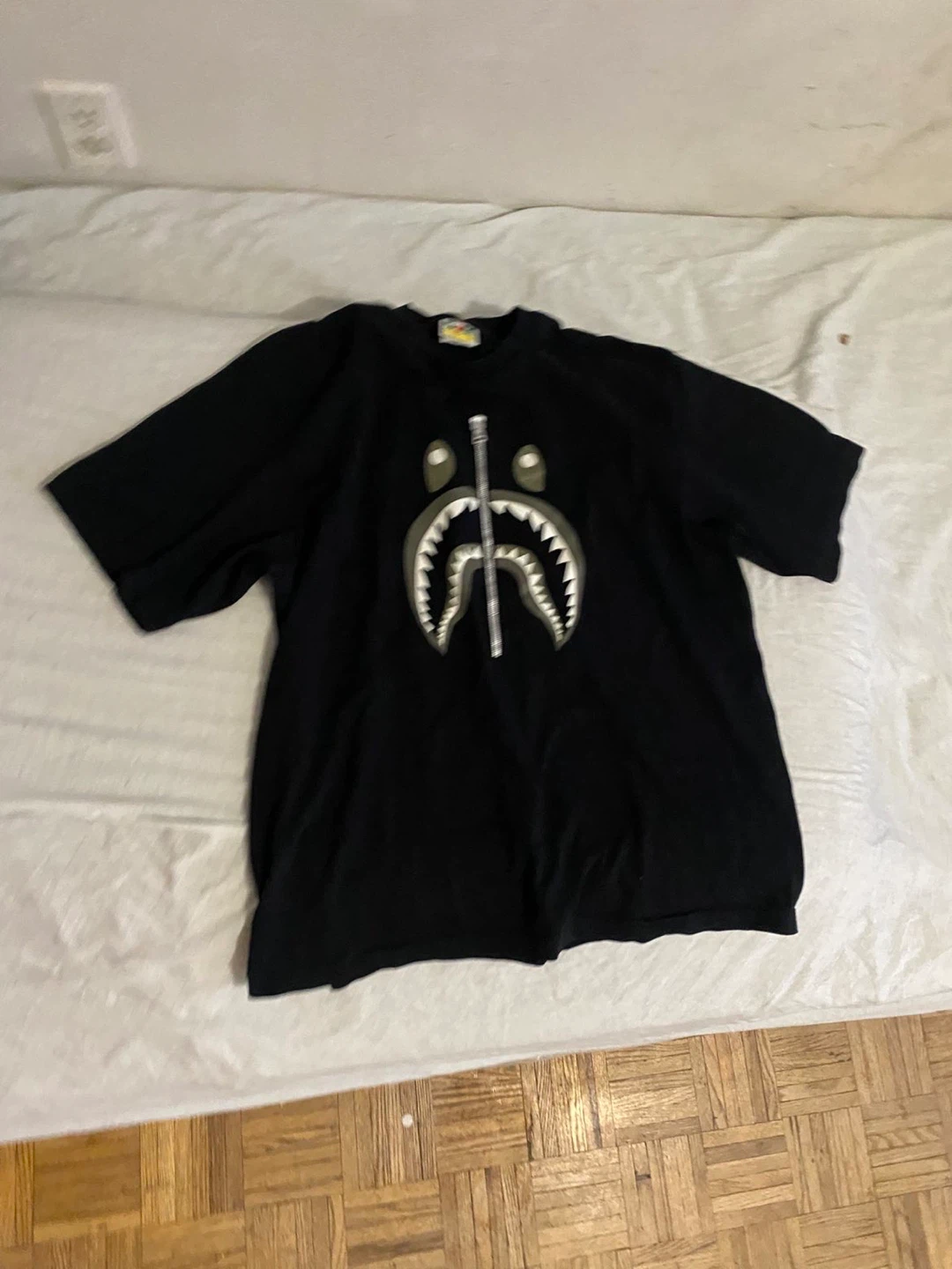 BAPE Full Zip Shark Hoodie & T-Shirt Camo Set - photo 2